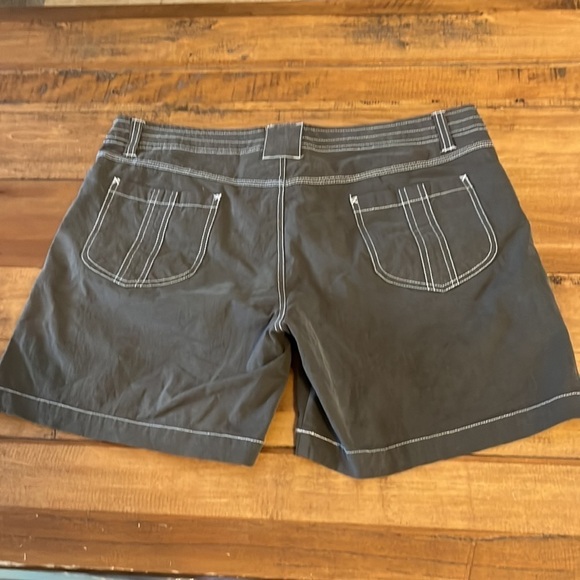 Guide’s Choice shorts - Picture 2 of 5
